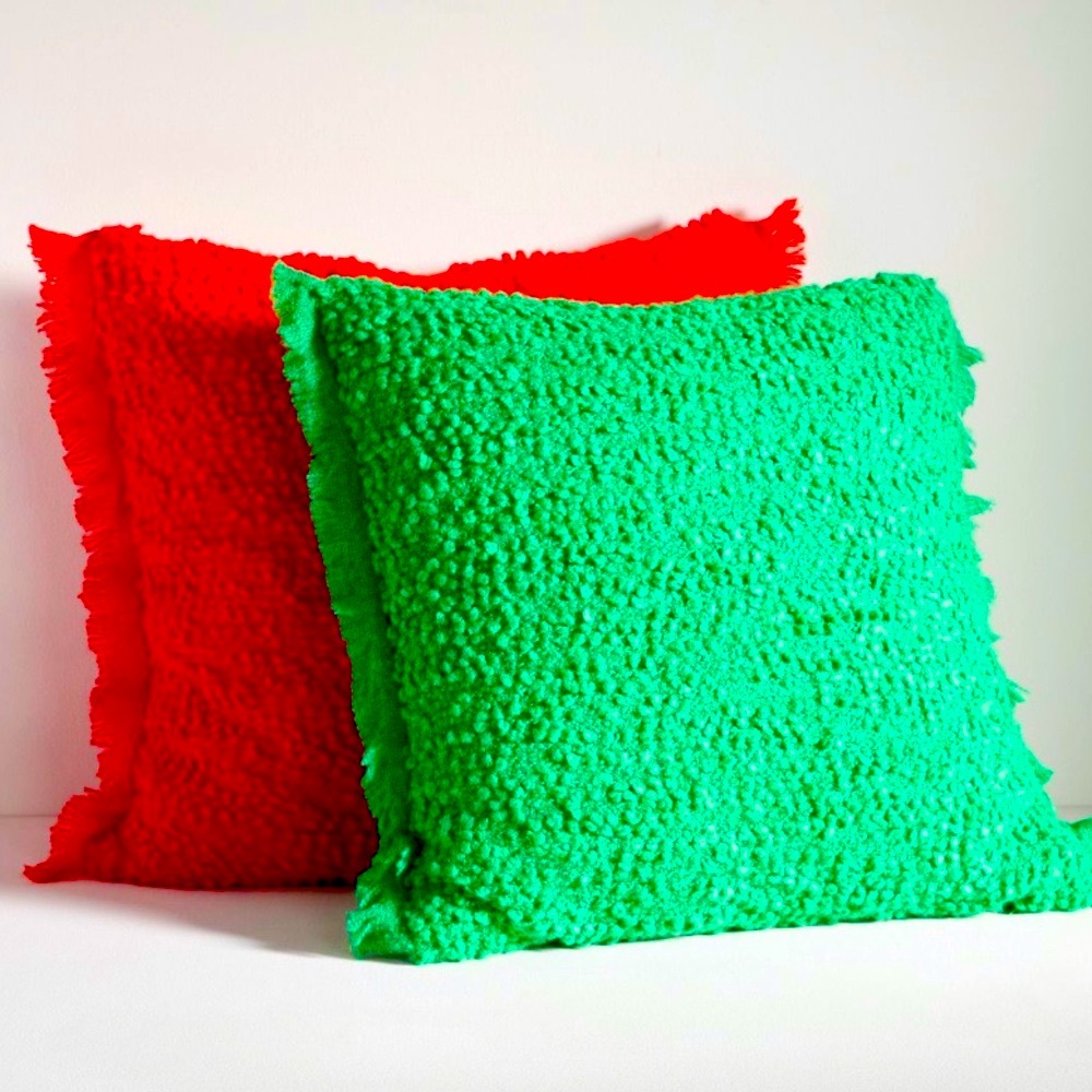 Huge Cloudy Boucle Pillow 22 x 22